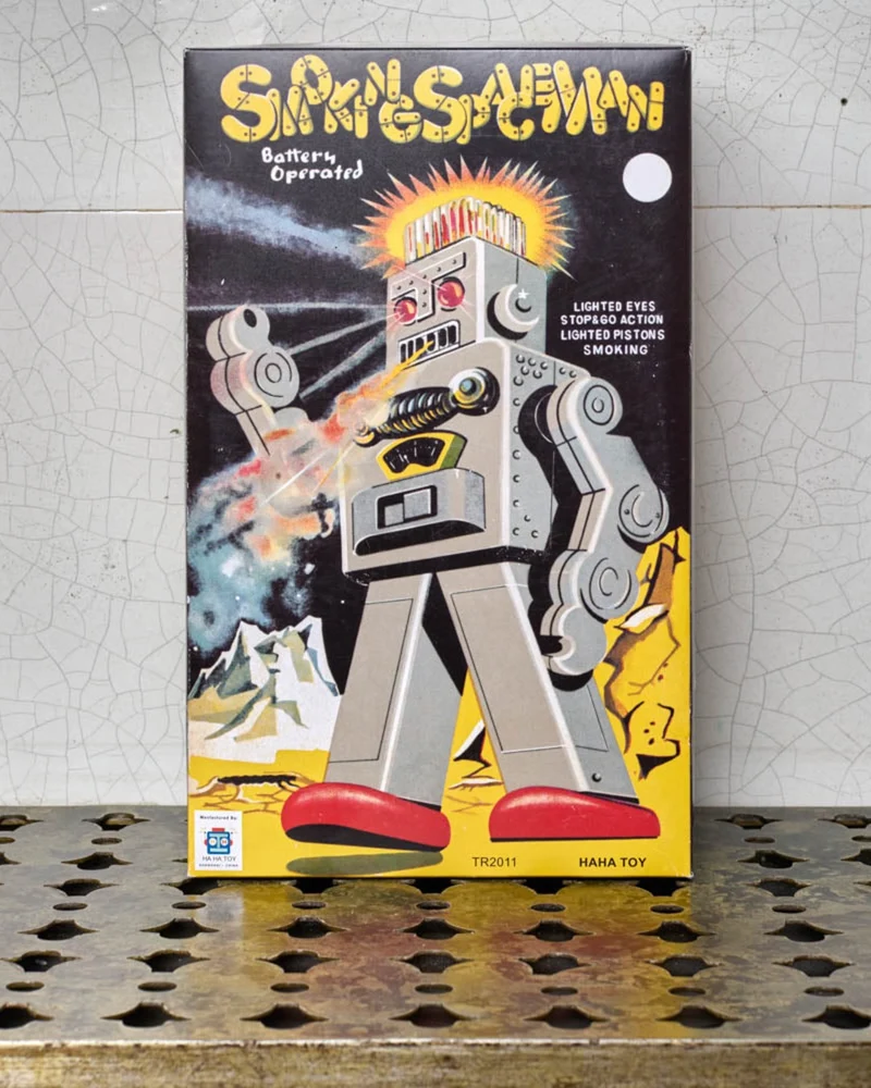 Die Blechfabrik - Robot Smoking - Vert
