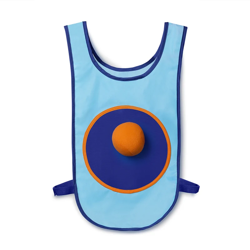 B. - Ensemble vestes et balles Lance et cours