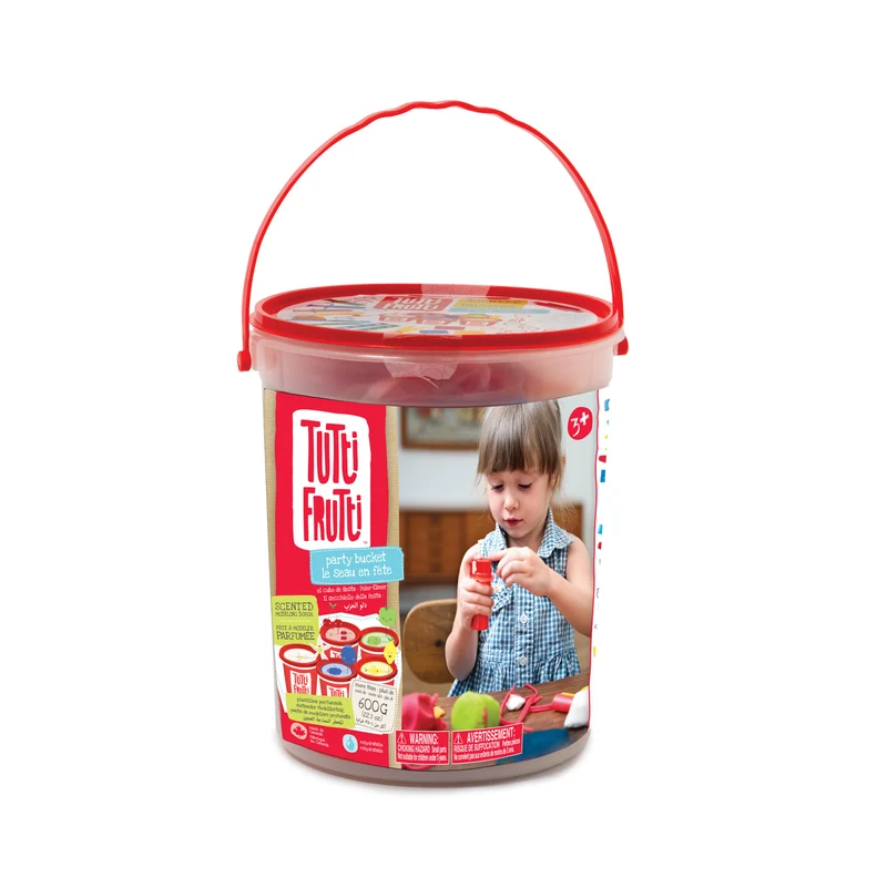 Ensemble de pâte à modeler - le seau en fête